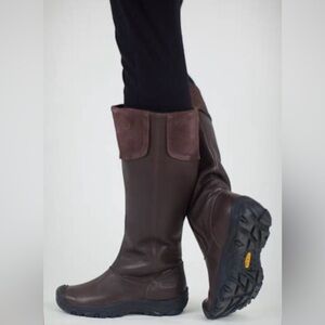 KEEN LAKEN HIGH BOOTS, W8 in Brown Leather